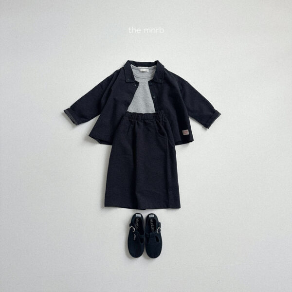 (預購)_Minirobe_秋 小文青排扣襯衫