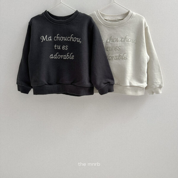 (預購)_Minirobe_秋 英文刺繡上衣